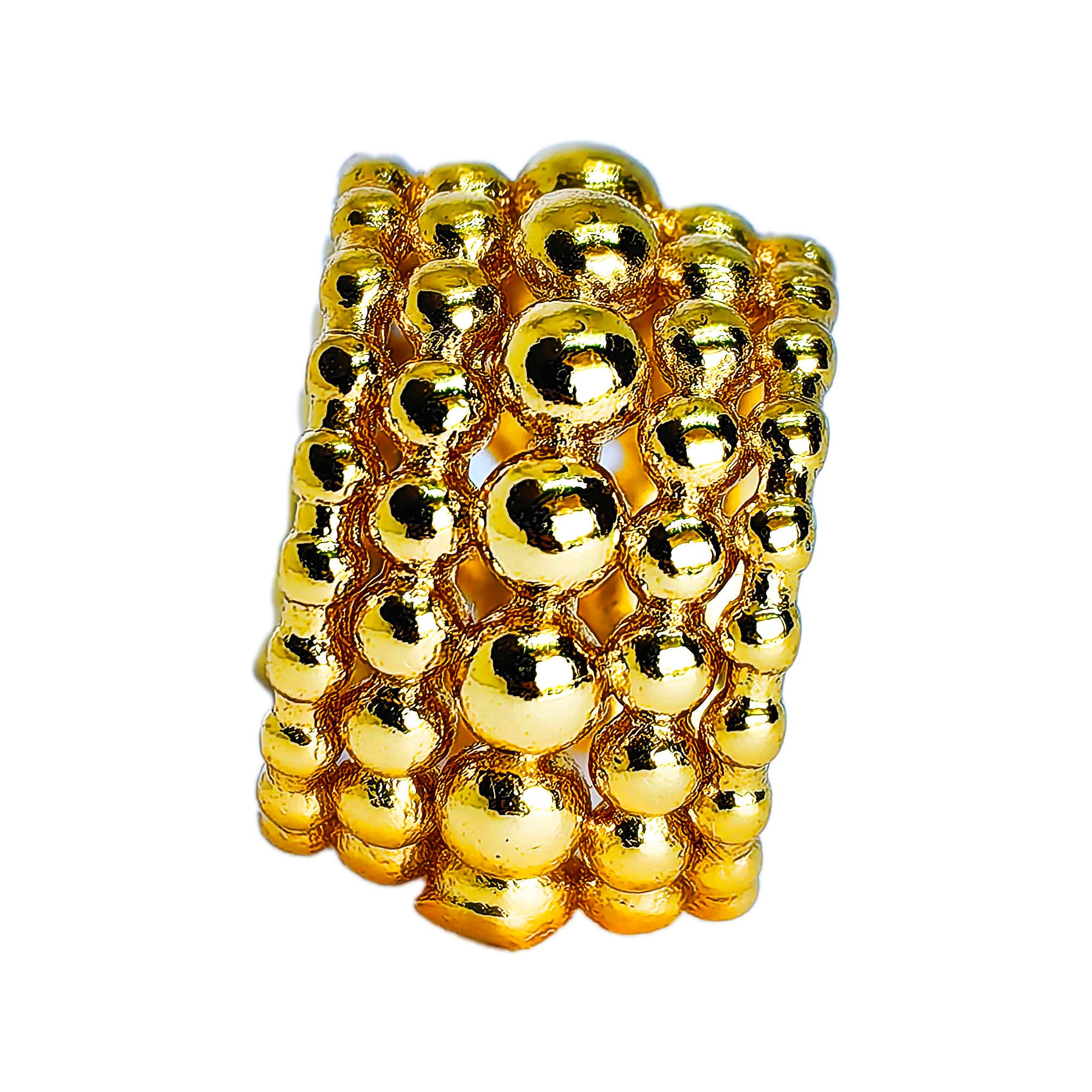 Earcuff Tejido Circular – Textura y Elegancia dorada