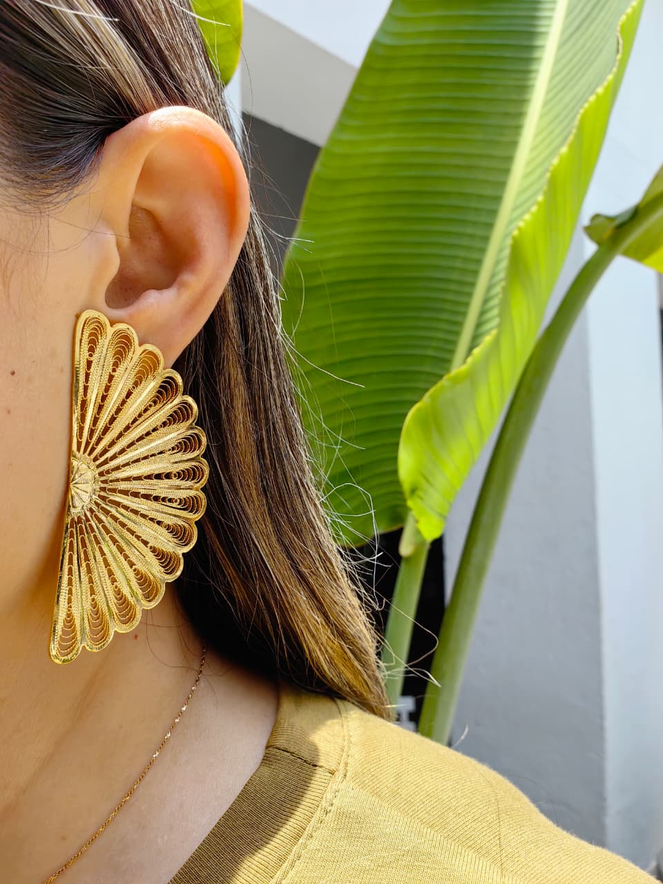 Aretes Abanicos Hechos a Mano – Elegancia Artesanal que Enamora