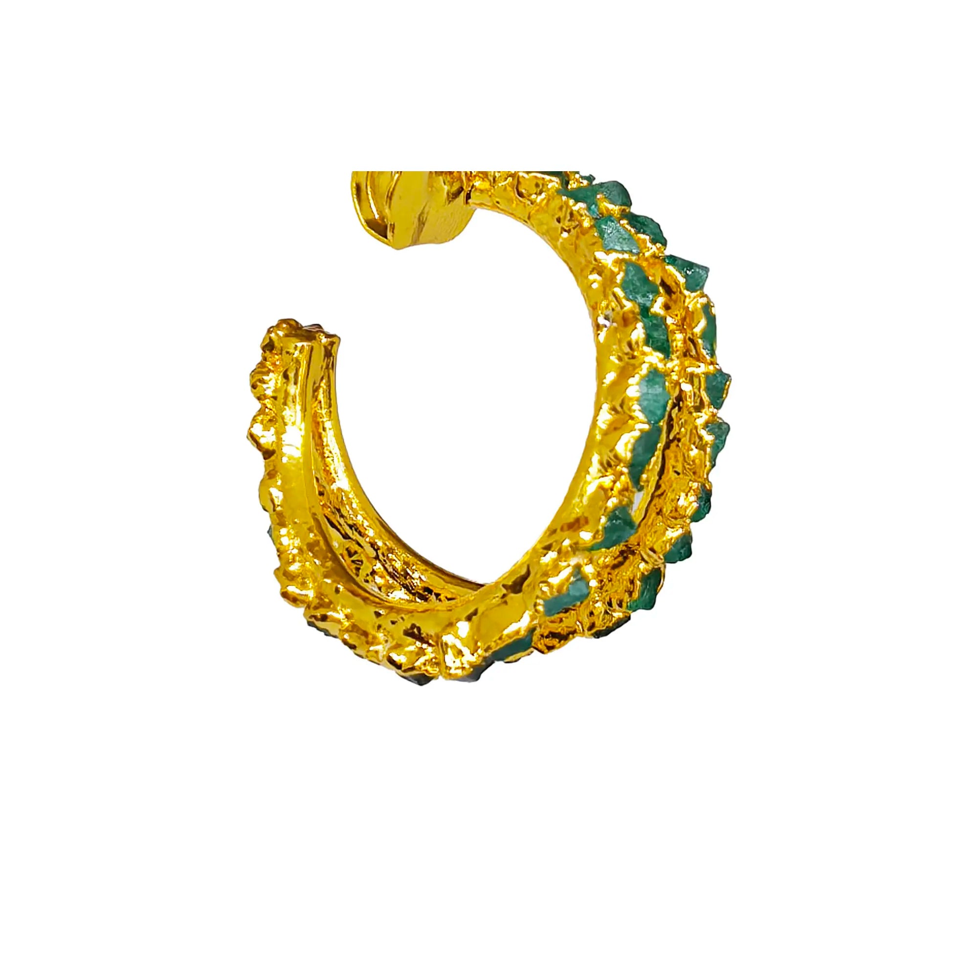 Candonga Clásica Doble – Esmeralda En Bruto Con Baño De Oro 24K