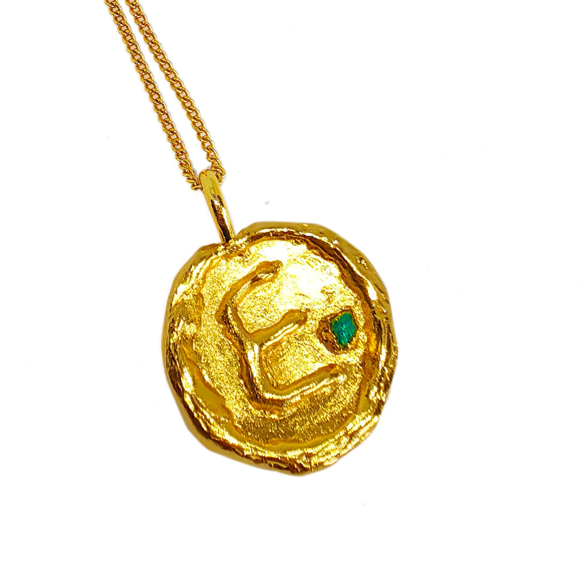 Dije medallon chispa esmeralda